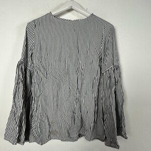 Beachlunchlounge Womens Striped Bell Sleeve Blouse Top XS White Navy Casual